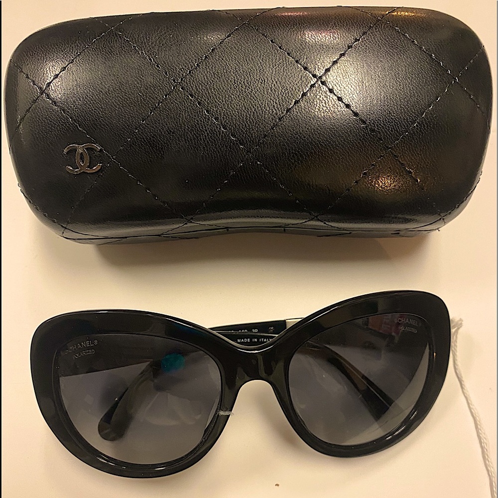 Chanel authentic Sunglasses 5433 c501 Italy 🇮🇹